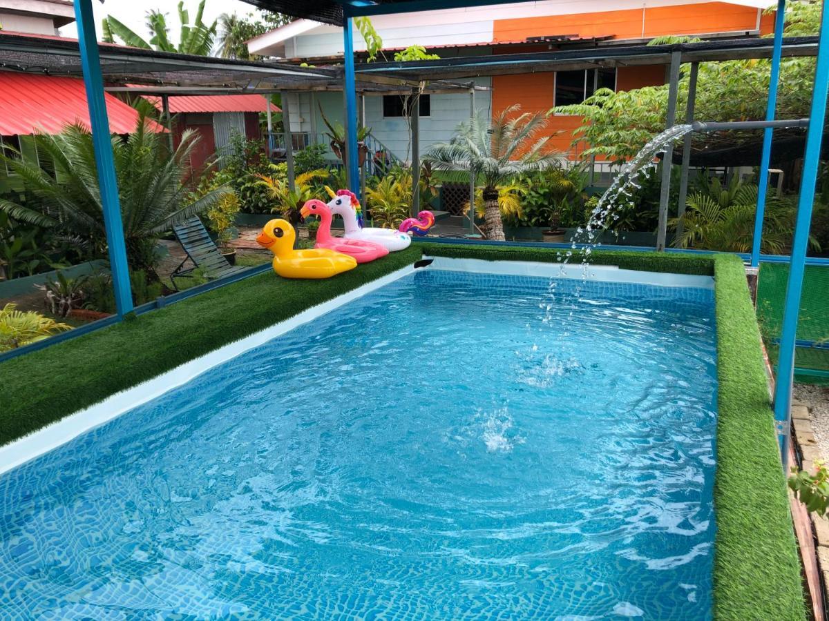 Wan'S Roomstay Langkawi Pantai Cenang  Extérieur photo